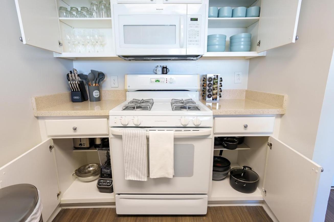 Ballston Getaway King Suite Arlington Dış mekan fotoğraf